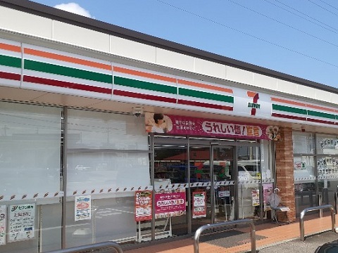 コンビニ　セブンイレブン 富山赤田北店（コンビニ）まで784m