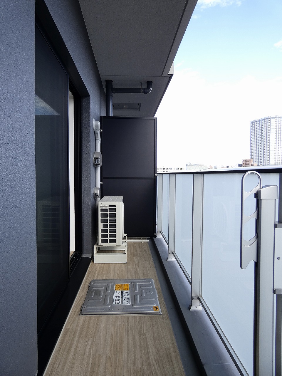 バルコニー　バルコニー