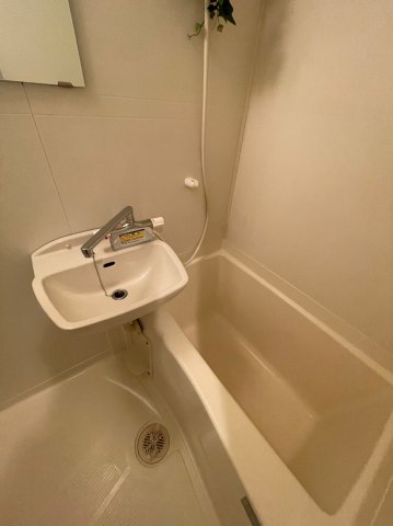 バス・シャワールーム　詳細は、RISUMO江坂本店までお問合せください♪