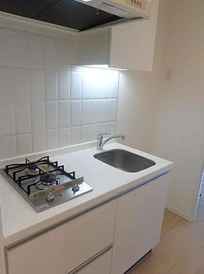 キッチン　※別部屋参考写真