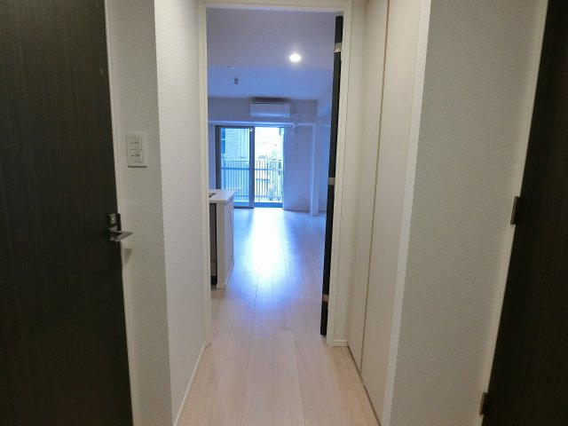 玄関　※別号室参考画像