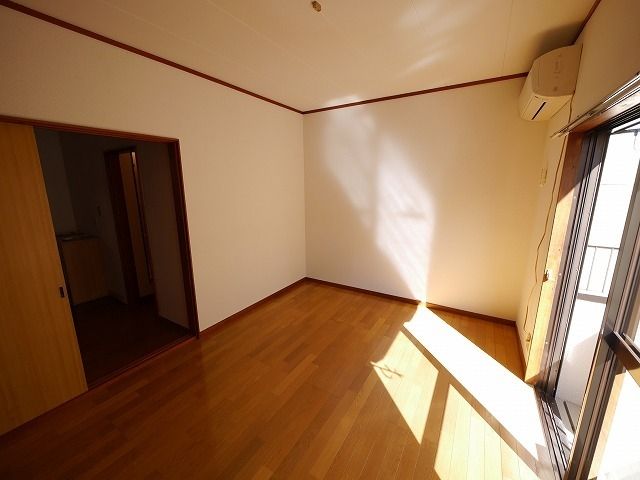 居室・リビング　★お部屋探しは、タウンハウジング多摩センター店へ★