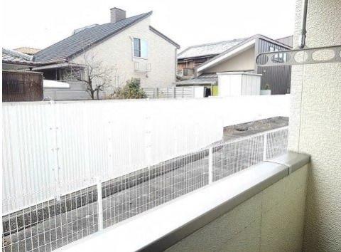 　バルコニー　ベランダ