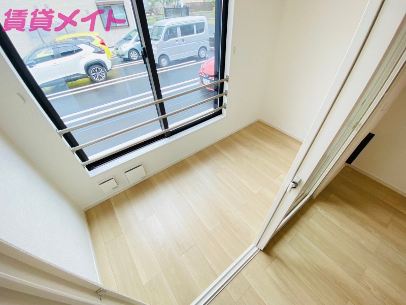 バルコニー　同型反転タイプ画像