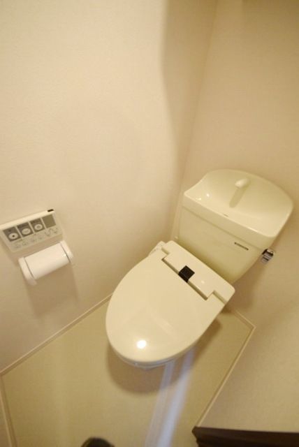 トイレ　★清潔感のあるトイレです★