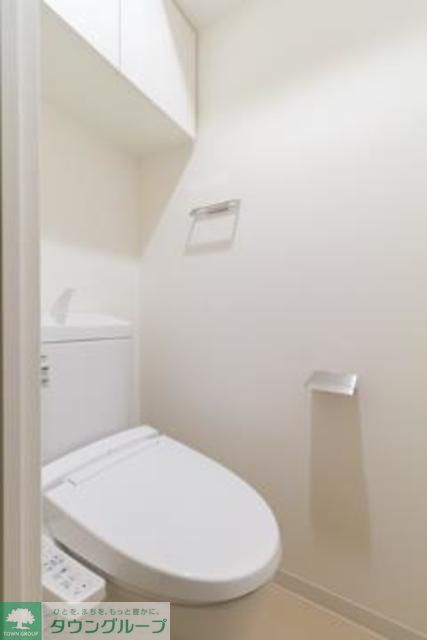 トイレ　※写真は同タイプ住戸です。