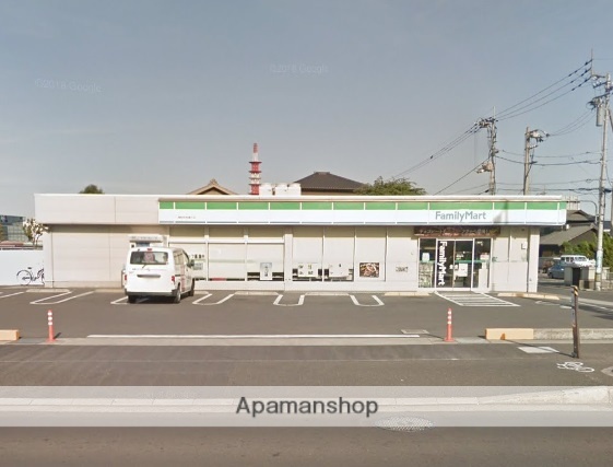 コンビニ　ファミリーマート（コンビニ）まで181m