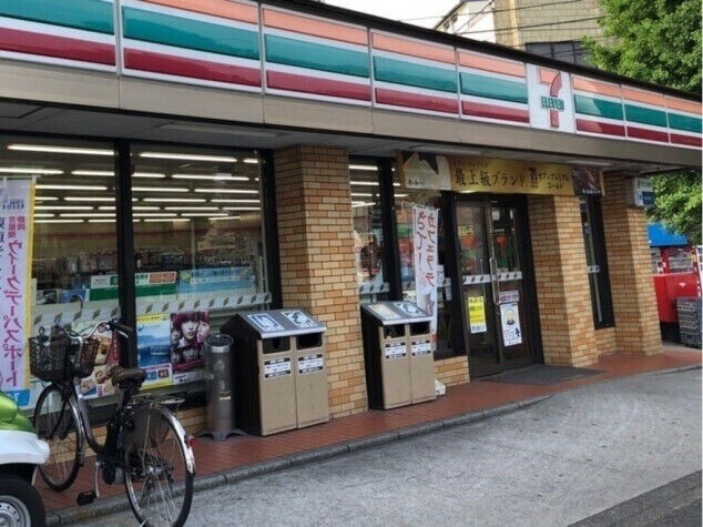 コンビニ　セブンイレブン鶴見岸谷店（コンビニ）まで24m