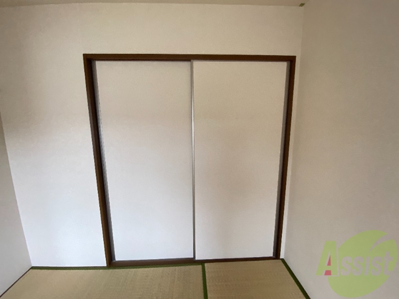 収納　収納スペースです。お洋服やお荷物はこちらへ。