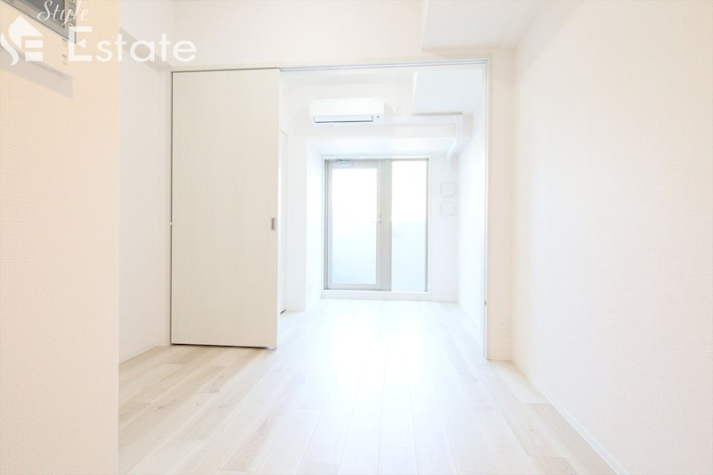 居室・リビング　同仕様内装