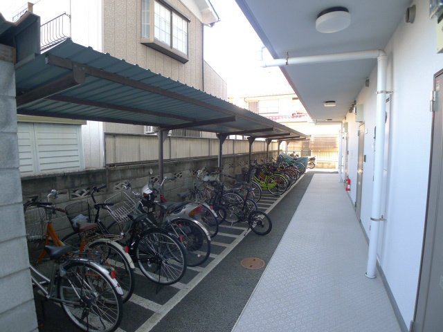 その他共有部分　建物内に駐輪場