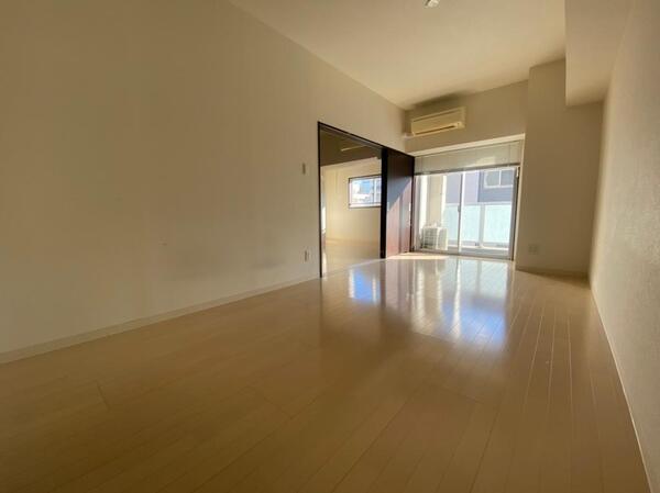 居室・リビング　居室※別部屋参考写真