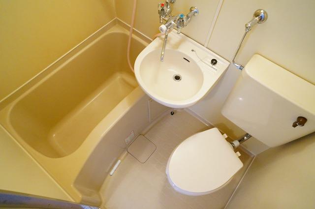 バス・シャワールーム　浴室