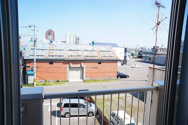 バルコニー　バルコニー