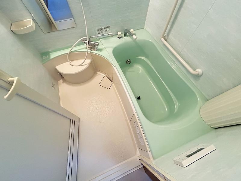 バス・シャワールーム　浴室