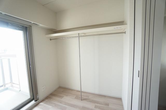 居室・リビング　収納