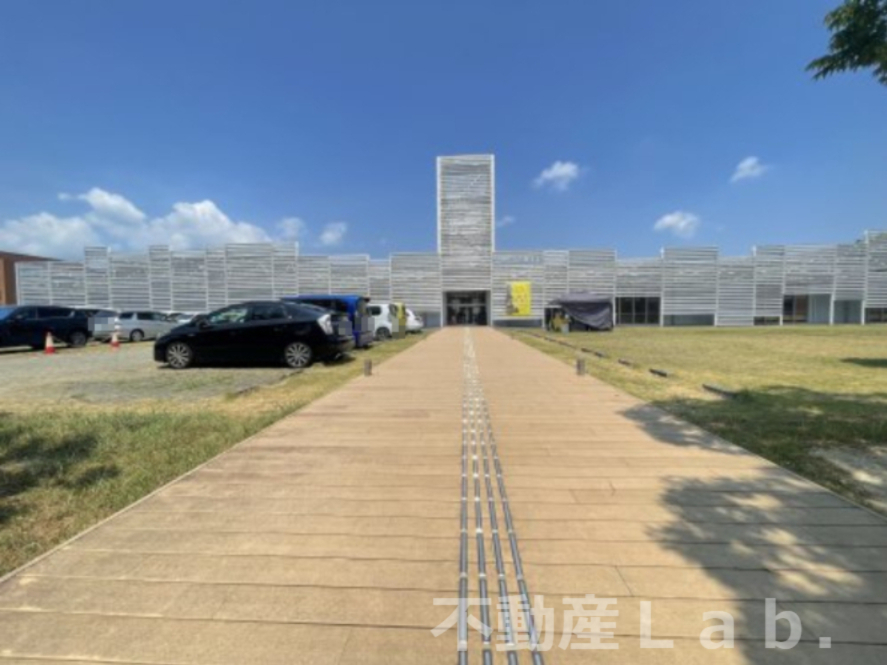 図書館　宇城市立図書館（図書館）まで13m