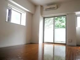 居室・リビング　明るい色調の室内です