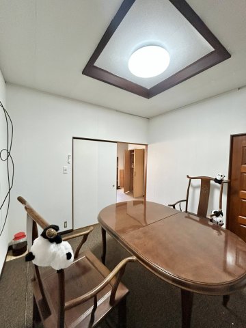 居室・リビング　※家具等は撤去相談可能です