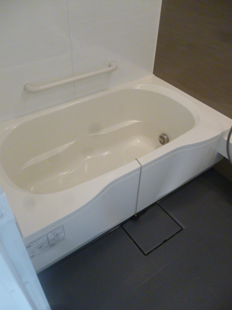 バス・シャワールーム　バス※別部屋参考写真