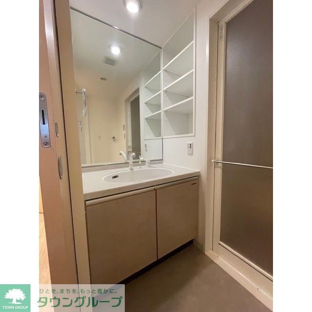 洗面設備　同タイプ別部屋の写真です