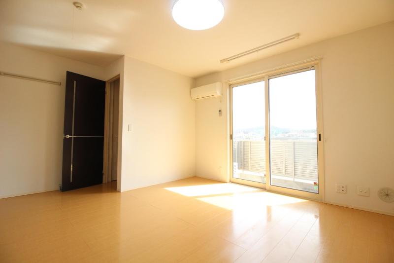 その他設備　リビングのエアコン