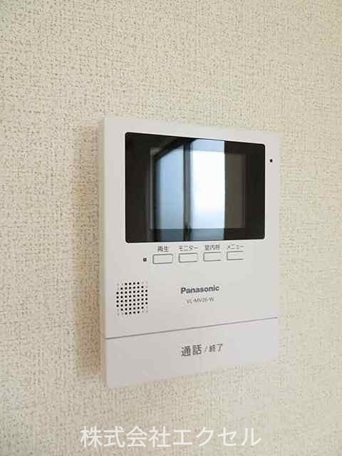 セキュリティ　モニター付きインターホンです。