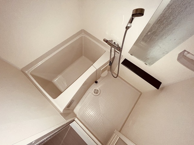 バス・シャワールーム　日々の暮らしに欠かせないお風呂です