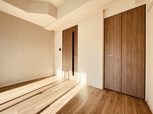 居室・リビング　ゆったり過ごせる居間です