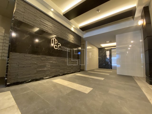 ロビー　プレサンス心斎橋ニスト　ロビー