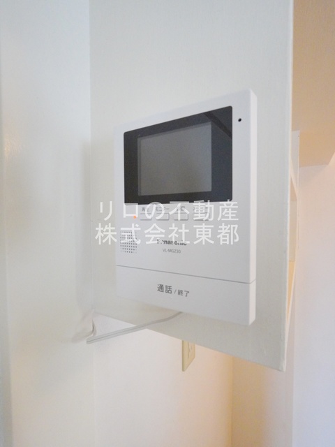 セキュリティ　ＴＶモニター付インターホンがあるので訪問者が一目でわかります