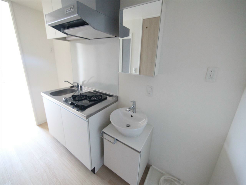 洗面設備　デザイン独立洗面台