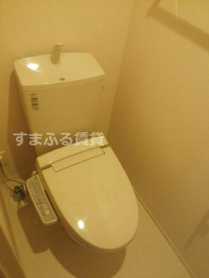 トイレ　同仕様　反転タイプ