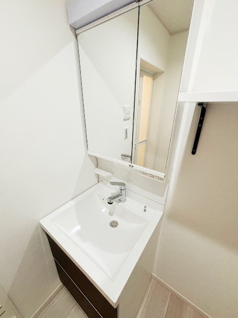 洗面設備　同仕様タイプ