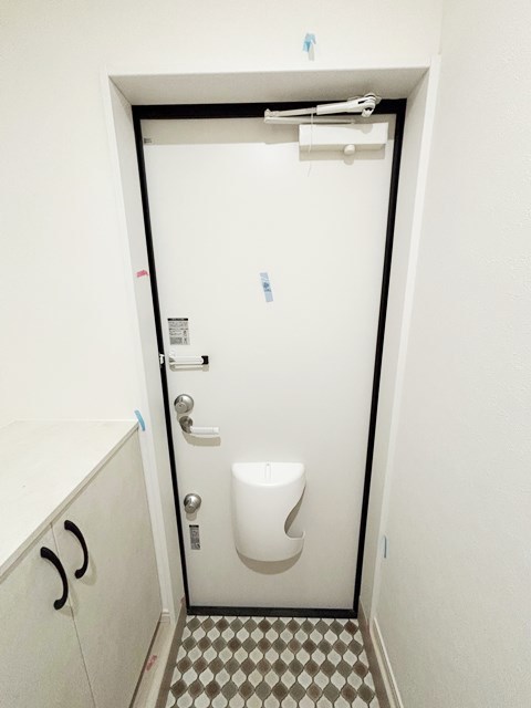 玄関　同仕様タイプ