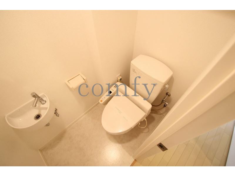 トイレ　ウォシュレット付きトイレ