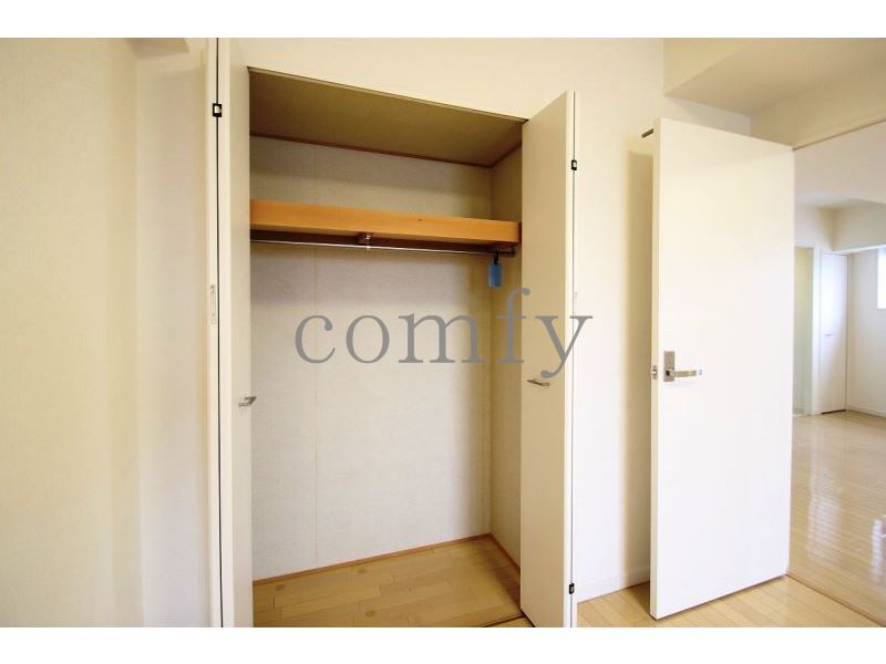 収納　クローゼット