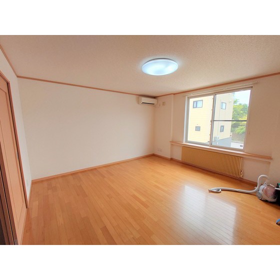 居室・リビング　リビング