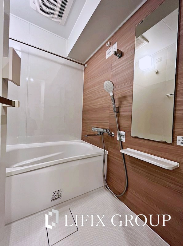 バス・シャワールーム　風呂