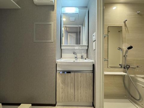 洗面設備　洗髪洗面化粧台