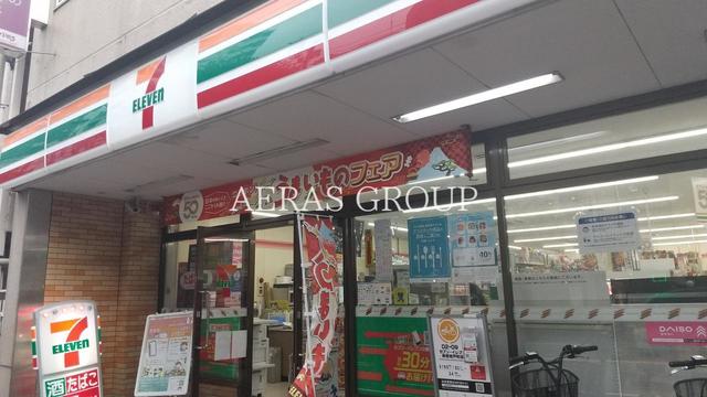 コンビニ　セブン-イレブン 新宿岩戸町店（コンビニ）まで153m