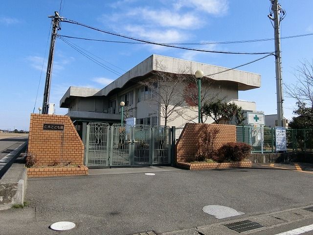 幼稚園・保育園　輪之内町立 仁木こども園（幼稚園・保育園）まで600m