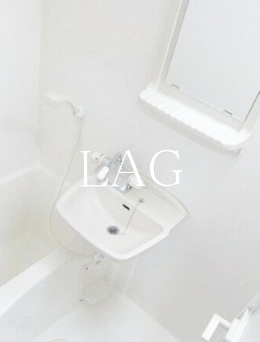 洗面設備　洗面台です。