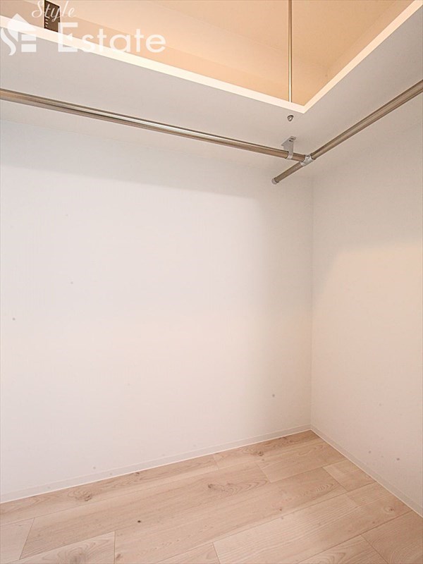 収納　ウォークインクローゼット