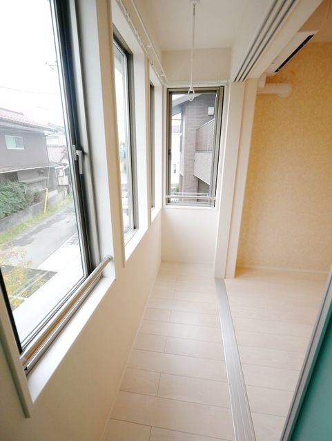 バルコニー　★室内干しができます★