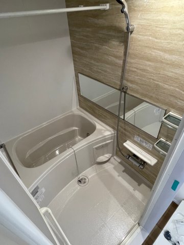 バス・シャワールーム　★追焚・暖房乾燥機付きバス★