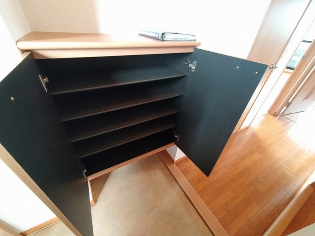 玄関　★★玄関のシューズＢＯＸです♪★★※同タイプ参考写真