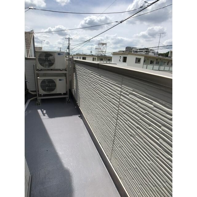 バルコニー　広々としたバルコニーです
