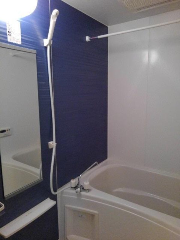 バス・シャワールーム　図面と現状に相違がある場合には現状を優先