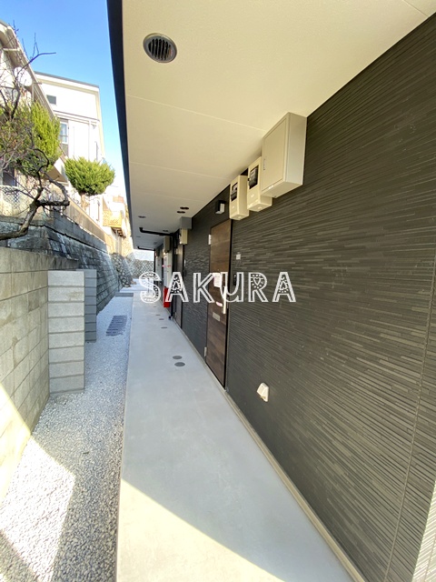 エントランス　帰りが楽しみになる重厚感あるエントランスです♪